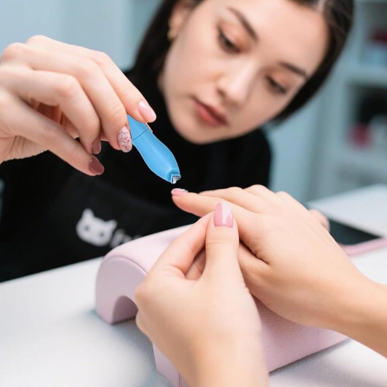 3-in-1 Cat Eye Nail Magnet Tool - Professional Dual Pack